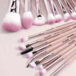 مجموعة فرش مكياج إحترافية